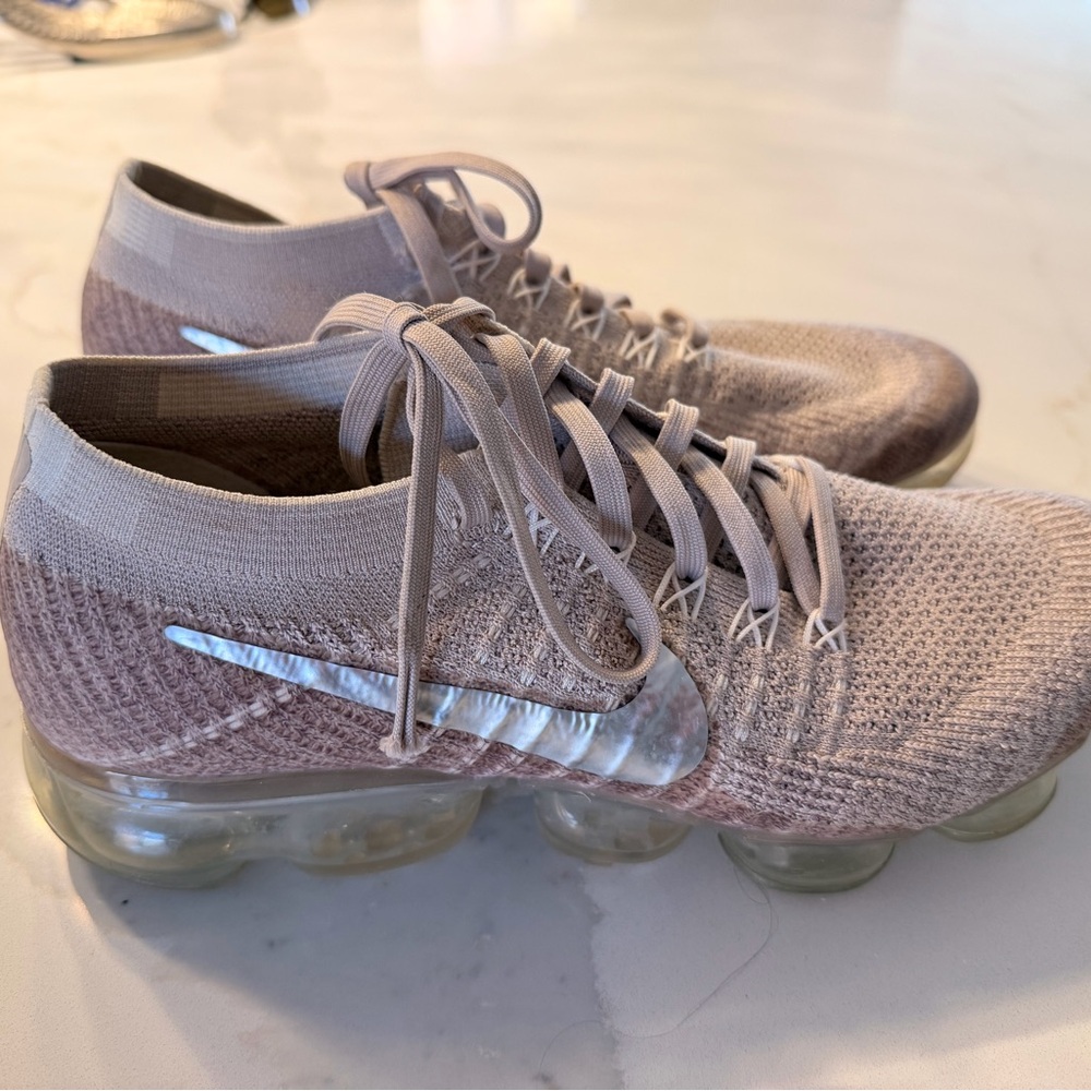 Nike Women's Beige Athletic Shoes